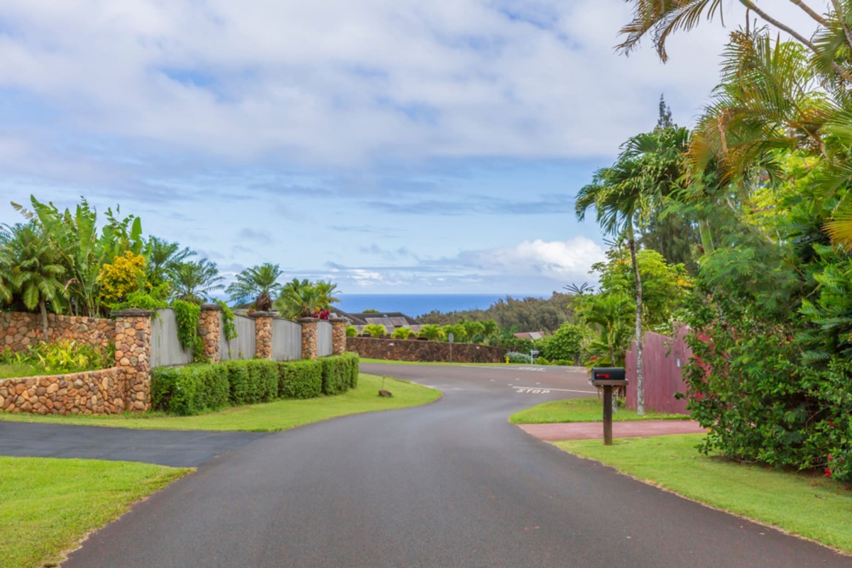 Vertical Farming in Urban Hawaiian Properties: A New Trend